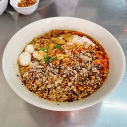 ก๋วยเตี๋ยวต้มยำ Eat me