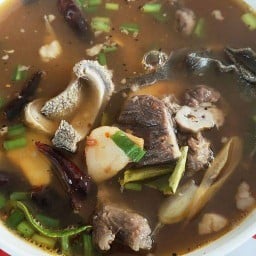 ร้านลาบอีสาน ลาบ ต้ม ก้อย ศรีสะเกษ