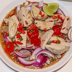 ยำหมูยอไข่แดงเค็ม