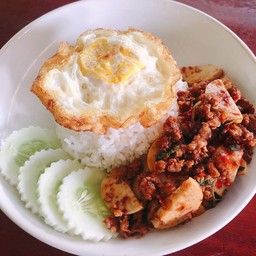 กะเพราพริกเเห้งแซ่บซี๊ดดด