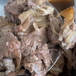 หมูตุ๋นในน้ำซุป