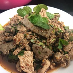 ลาบหมูสับ