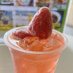 สตอเบอรี่โซดา