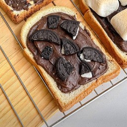 ปังปิ้งนูเทลล่า + โอรีโอ้