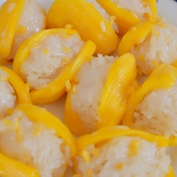 ข้าวเหนียวขนุน