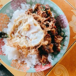 ยายนาง อาหารตามสั่ง