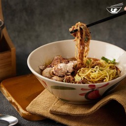 ก๋วยเตี๋ยวเนื้อ