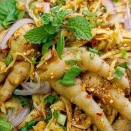 ซุปหน่อไม้ตีนไก่