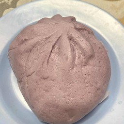 ซาลาเปามันม่วงเจ