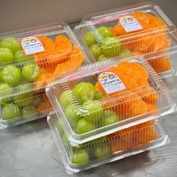 ส้ม+องุ่น