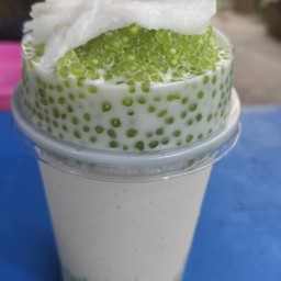 มะพร้าวปั่นสาคู