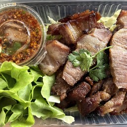 หมูย่างจิ้มแจ่ว