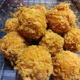 ไก่ป๊อปเจ๊รัตน์ตลาดเย็นบ้านนา