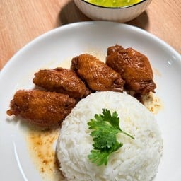 จานใจ (JaanJai)