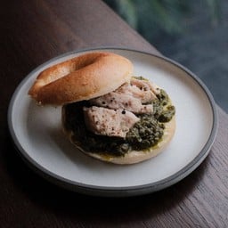 Chinken Breast Pesto Bagel