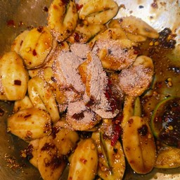 ตำมะม่วงน้ำดอกไม้อ่อน ใส่ข้าวคั่ว ปลาร้านัวร์