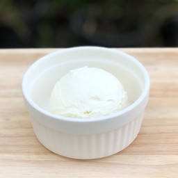 กรีกโยเกิร์ตธรรมชาติ