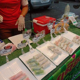 ก๋วยเตี๋ยวลุยสวน เจพี