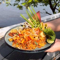 River Space สามพราน