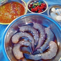 ส้มตำมือเติบ