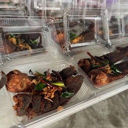 ปลาร้าทอด(ปลาดุก)