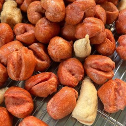 ชุดใส้ดรอกแดงในตำนาน