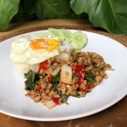 ข้าวกะเพราหมู+ไข่ดาว