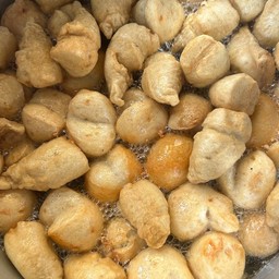 ลูกชิ้นปลาระเบิดกรอบกร๊อบ