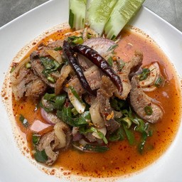 เนื้อน้ำตก