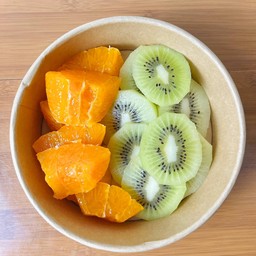 ส้มฮันนี่เมอร์คอท+กีวี่สีเขียว