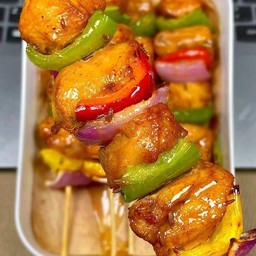 บาบีคิวไก่ ซอสฉ่ำๆ จุกๆ 5 ไม้