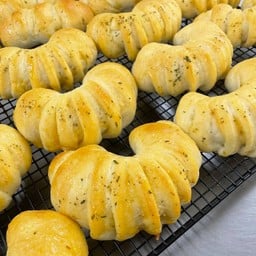 สุขุม (Sukhum)-แม่ริม