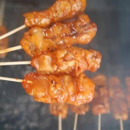 โก๊ะกูข้าวมันไก่ ข้างธนาคารกรุงศรี