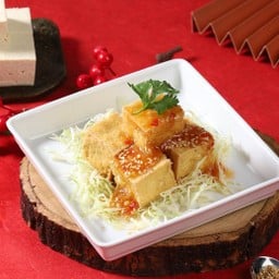 เต้าหู้ทอดราดซอสสไตล์ไทย