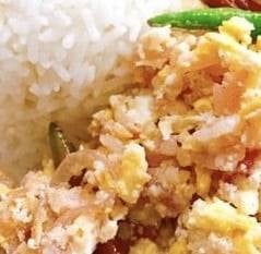 ข้าวแหนมผัดไข่🥚 🥚