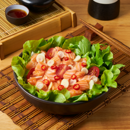 ยำแซลมอน