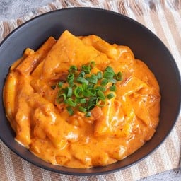 โรเซ่ ต็อกบกกิ