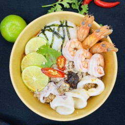 เส้นจัง มาม่าต้มยำ&ข้าวไข่ข้น แจ้งวัฒนะ-ปากเกร็ด