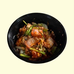 สุกี้แห้งหมูกรอบ