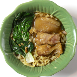 ก๋วยเตี๋ยว น้ำ เอ็นตุ๋น | Noodle Soup with Braised Tendon