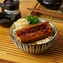 ข้าวหน้าปลาไหล (ครึ่งตัว)