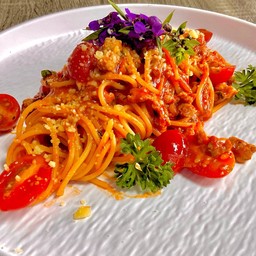 สปาเก๊ตตี้ซอสมะเขือเทศหมูสับ