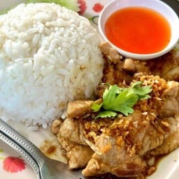 ต้มยำหัวปลา~ตามสั่งทีเด็ด