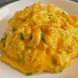 ข้าวไข่ข้น