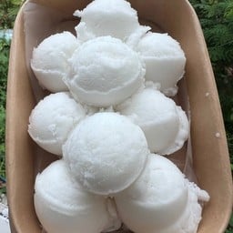 ไอศกรีม รส มะพร้าวน้ำหอม ( 500 g )