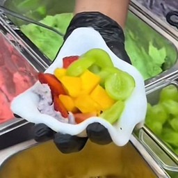 โมจิครีมชีสผลไม้สด