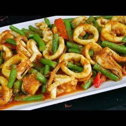 กะเพราแดดเดียว