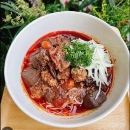 ครัว อิ่มพุงแตก (ขนมจีน-ข้าวซอย)