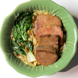 ก๋วยเตี๋ยว น้ำ ลิ้นตุ๋น | Noodle Soup with Braised Beef Tongue