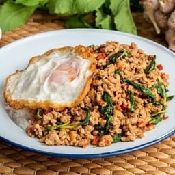 ครัวแม่ปราณี - ทองหล่อ